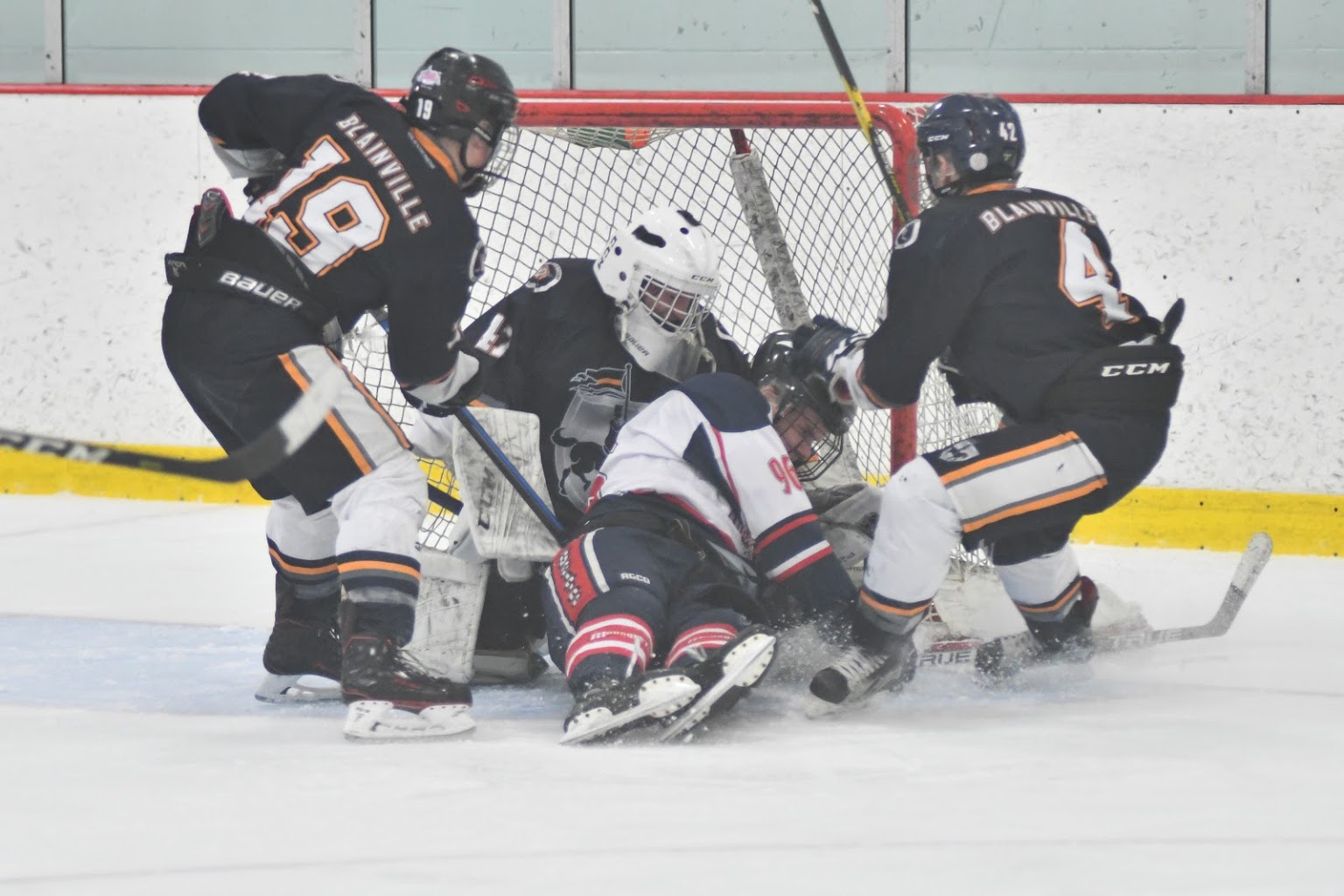 Hockey midget