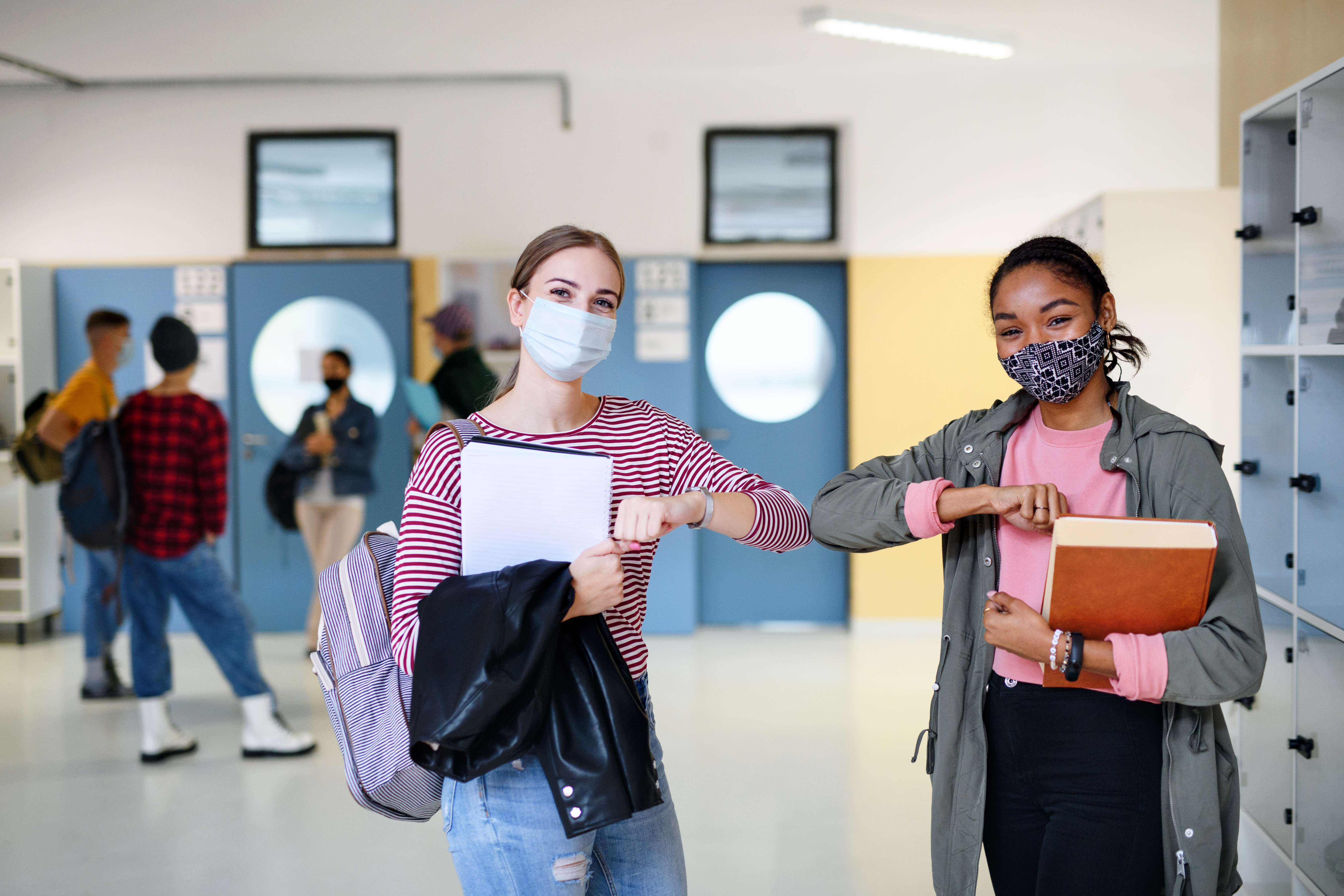 Covid-19 coronavirus étudiants masques